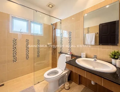 Villa With Pool – 写真 3
